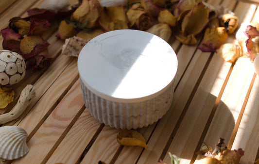 Pot décoratif à stries avec couvercle – Pièce artisanale unique - Grand Format