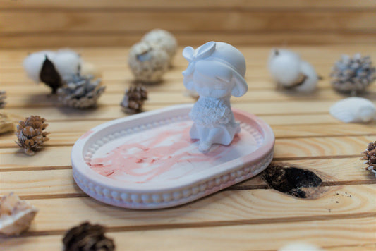 Figurine fée en céramique artisanale – Création personnalisable