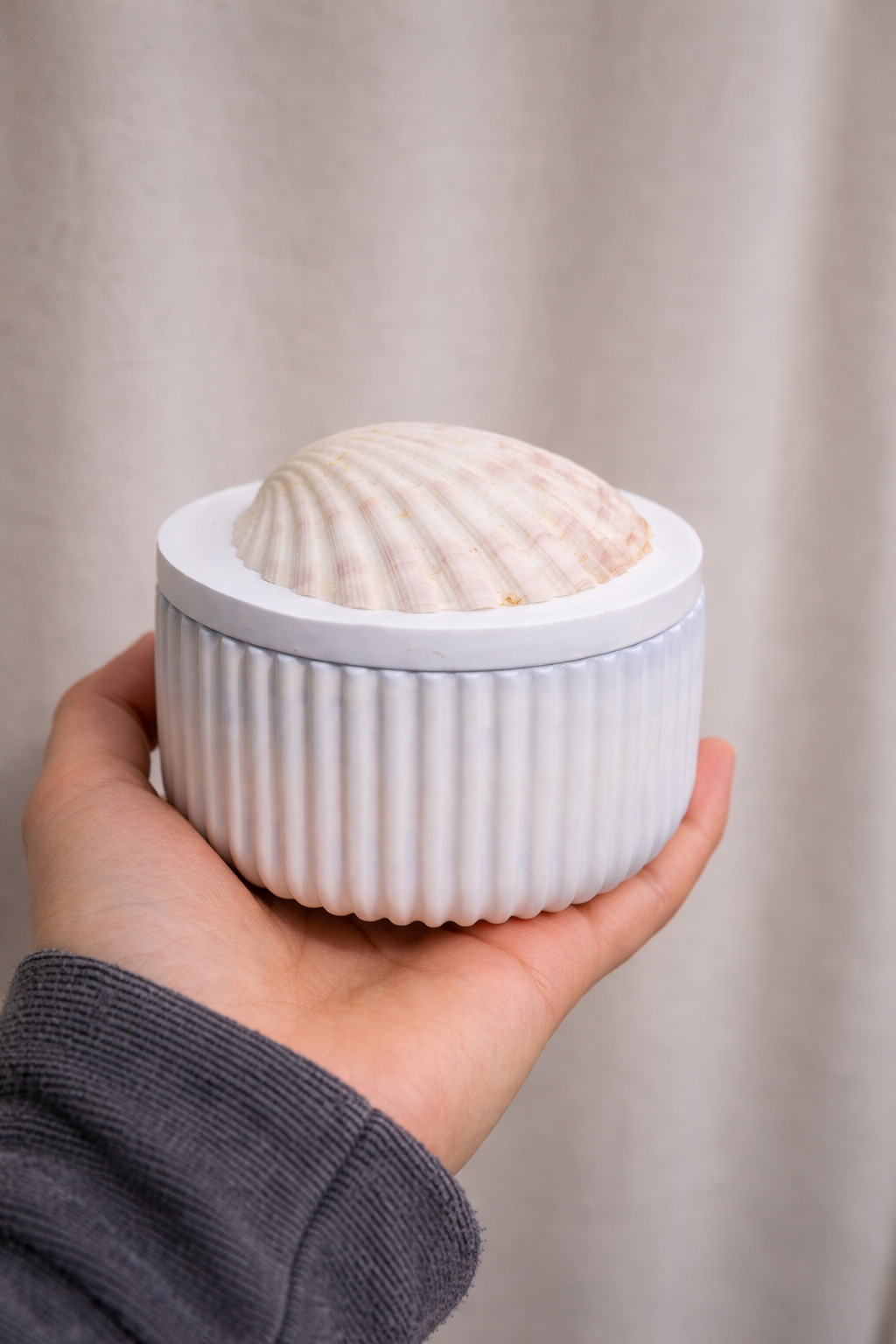 Boîte énergétique en céramique – Coquille Saint-Jacques