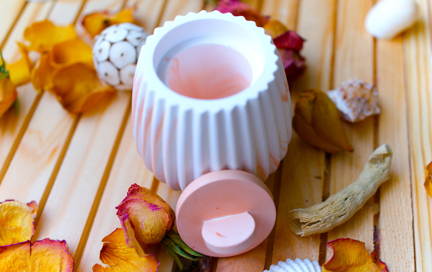 Boîte de rangement avec couvercle – Design côtelé élégant