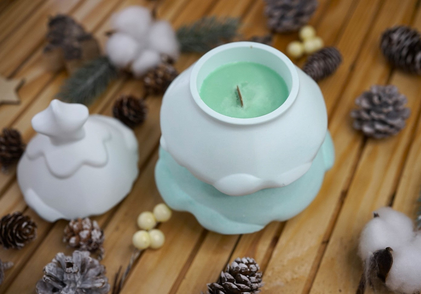 Sapin décoratif modulable avec bougies – Centre de table élégant