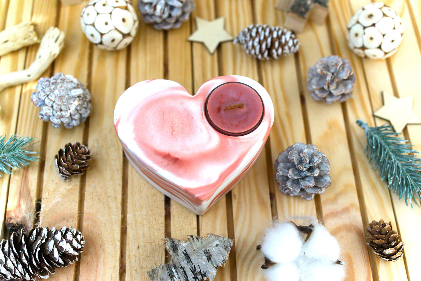 Bougeoir en céramique en forme de cœur