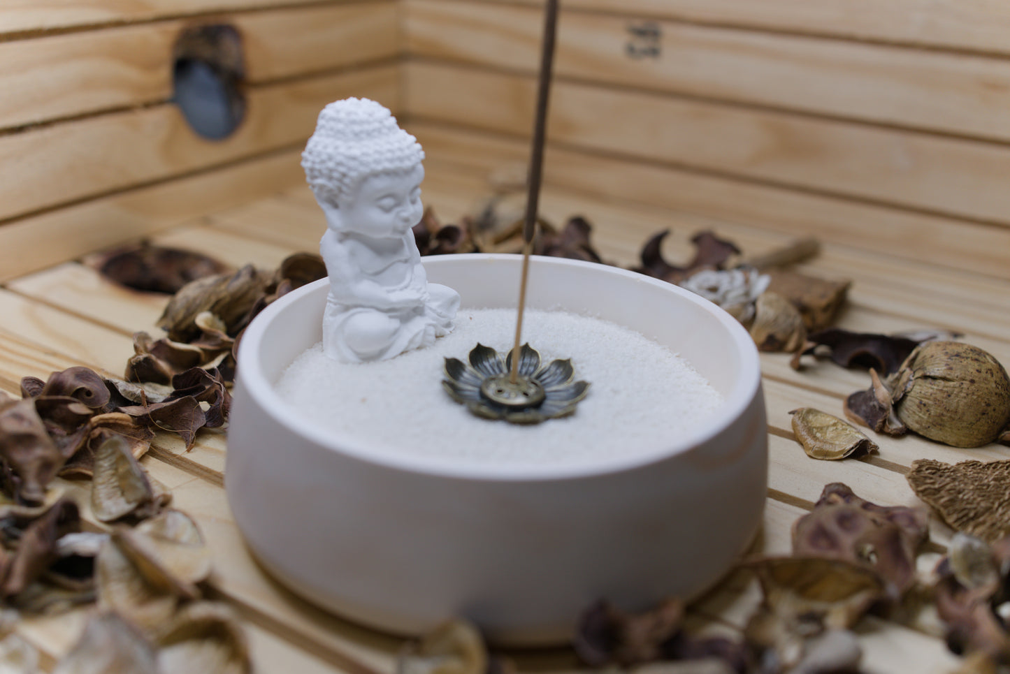 Pot jardin zen avec encens